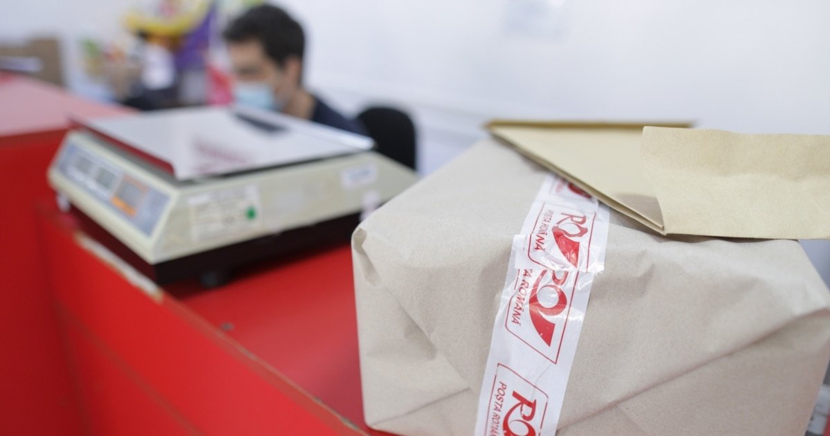 Guvernul obligă curierii să adune zilnic un milion de euro de la marii giganți!