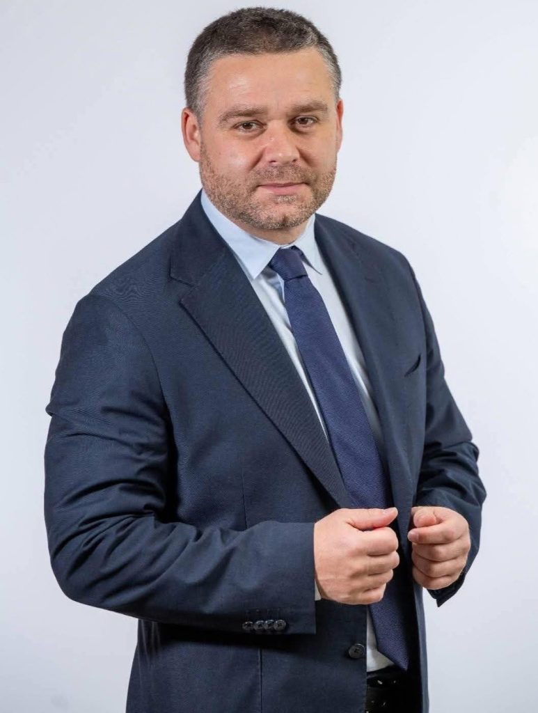 [ad_1] Primarul Stelian Bujduveanu a publicat un mesaj de felicitare pe pagina sa de Facebook, adresat lui Ciprian Ciucu, în care îi urează succes în noul mandat