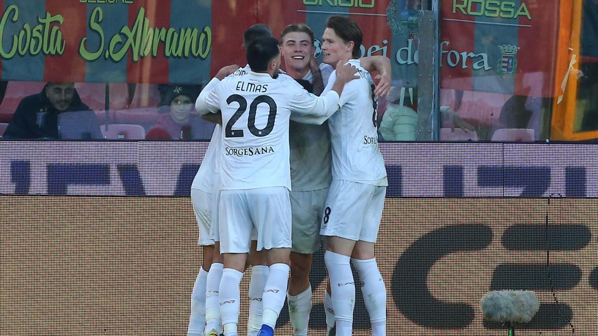 Cremonese pierde cu Napoli, 0-2, Hojlund reușește o dublă.