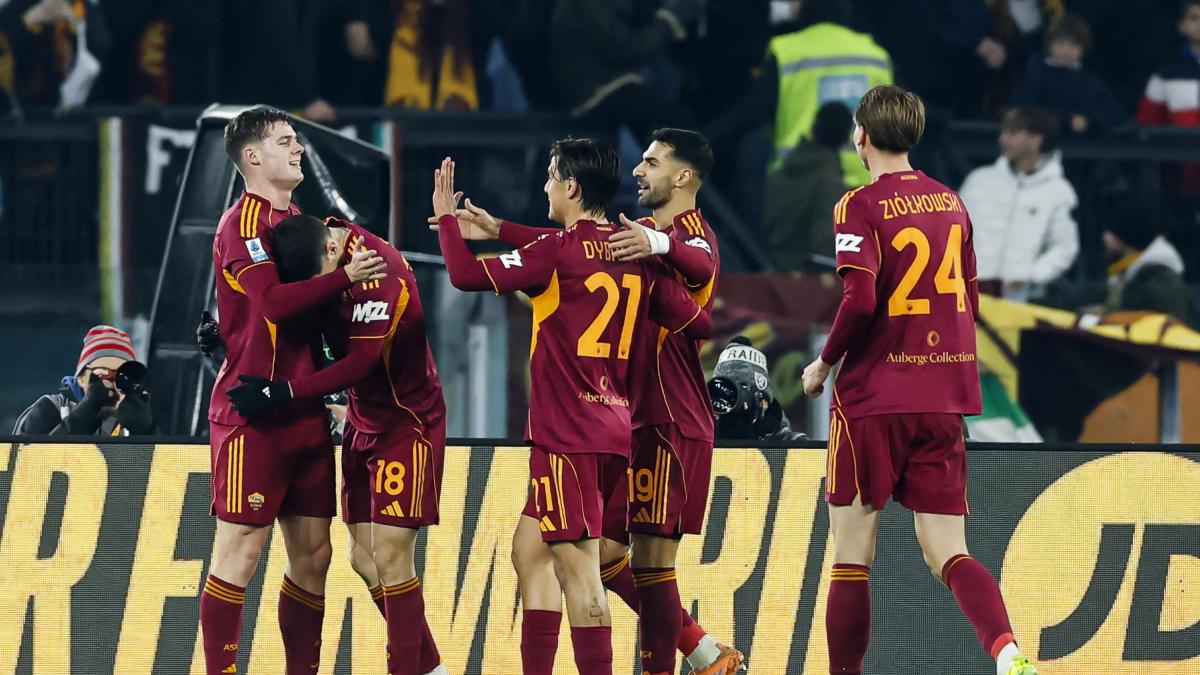 Emoții la Olimpico: Roma învinge Genoa, De Rossi cedează în fața fostei echipe Roma a încheiat anul 2025 cu o victorie convingătoare în fața lui Genoa, scor 3-1, în cadrul unei partide încărcate de emoții