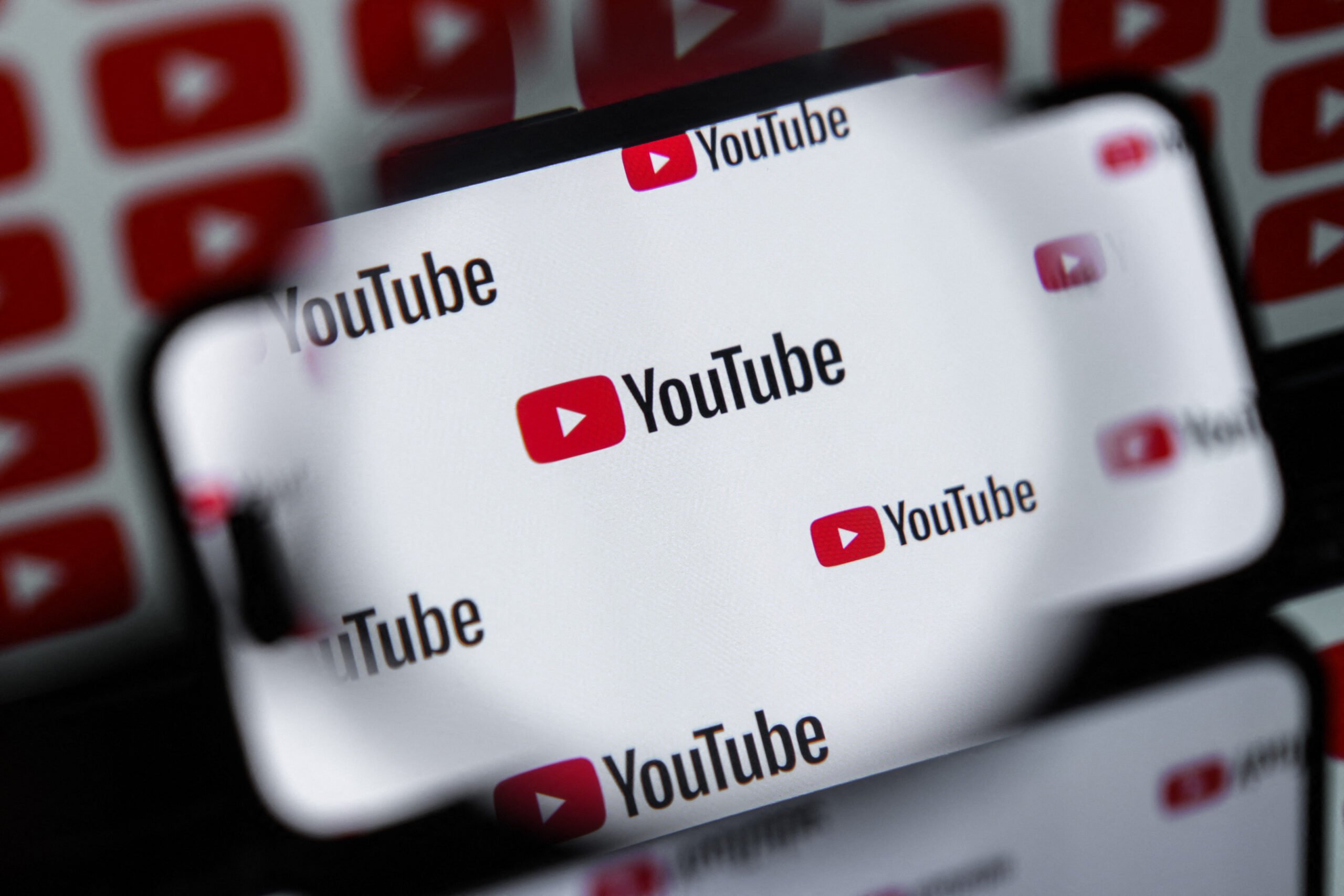 YouTube, o platformă care a devenit principalul etalon pentru divertismentul global, se află în pragul unei revoluții digitale