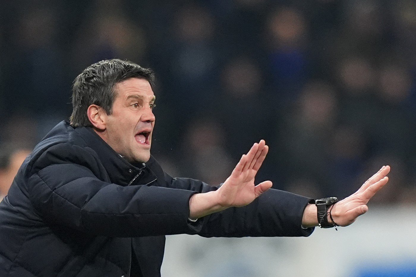 „Nu mă interesează părerea lui!”