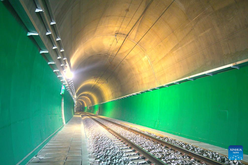 [ad_1] China a inaugurat o nouă cale ferată modernizată în Georgia, un proiect important pentru transportul de marfă și pasageri între Asia și Europa