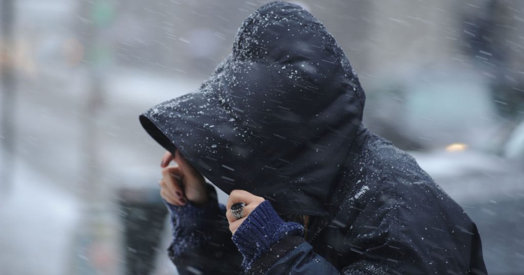 Alertă de cod galben: vreme severă și temperaturi extreme în 2025