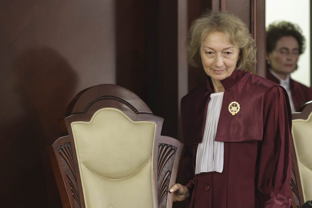 Curtea Constituțională, din nou în impas după un boicot controversat al judecătorilor Situație delicată pentru instituția care are rolul de a supraveghea respectarea Constituției