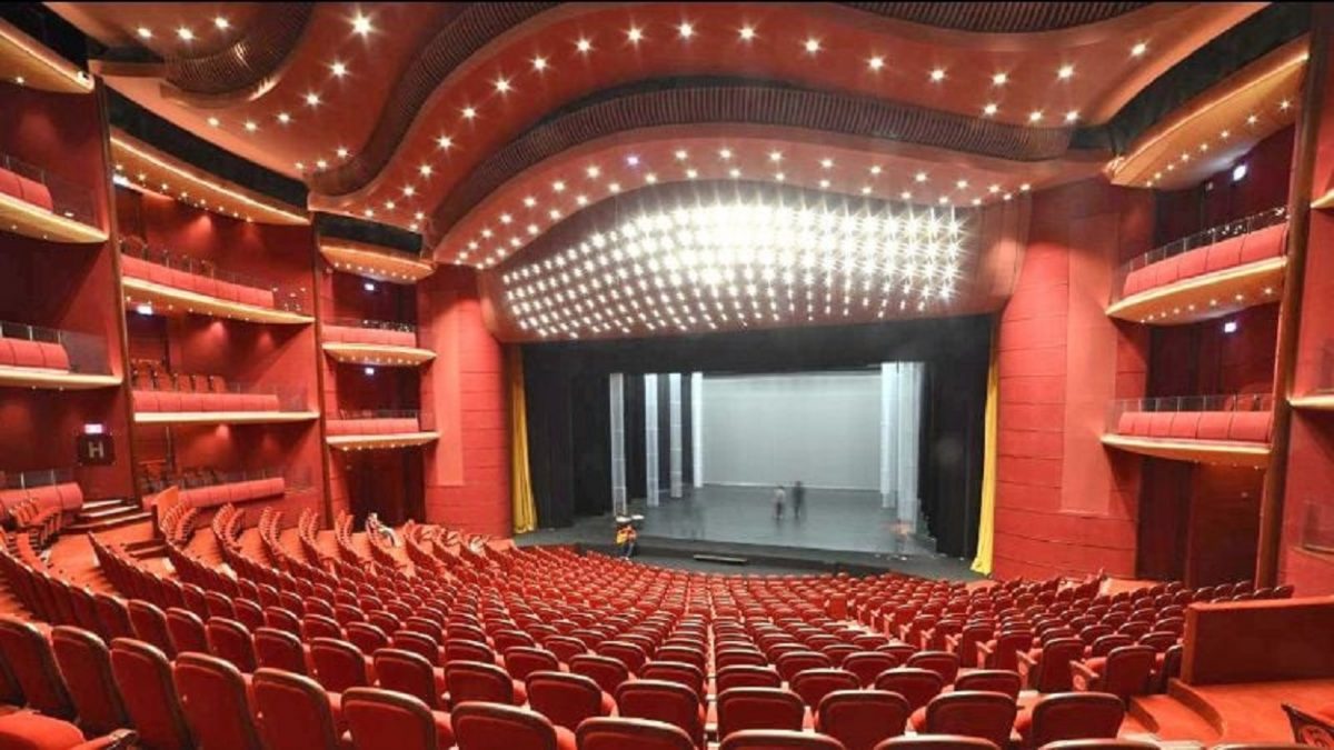Ministerul Culturii păstrează deschiderea pentru dialogul public în privința concursului de proiecte de management pentru Teatrul Național „I.L