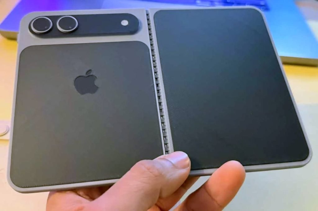 [ad_1] De mai multe luni, zvonurile despre primul iPhone pliabil au dominat discuțiile din ecosistemul Apple