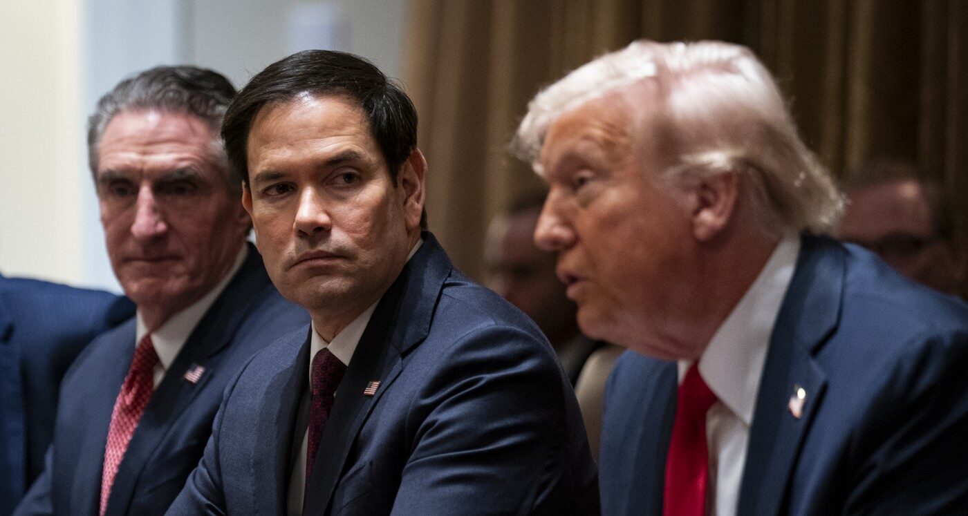 Departamentul de Stat al SUA a emis recent un ordin surprinzător, vizând monitorizarea și raportarea încălcărilor drepturilor omului rezultate din migrația în masă în statele din emisfera vestică