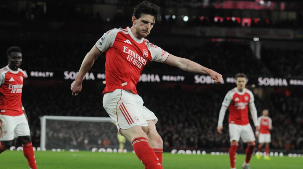 Arsenal, victorie decisivă în Premier League Arsenal și-a consolidat poziția în Premier League, obținând o victorie concludentă în confruntarea cu un adversar redutabil