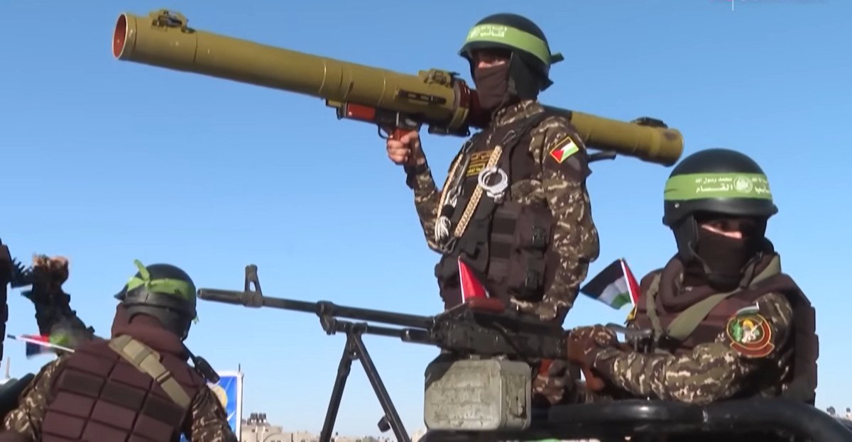 Opt persoane, plasate în arest în Italia, suspectate de finanțare a grupării teroriste Hamas prin intermediul unor asociații umanitare