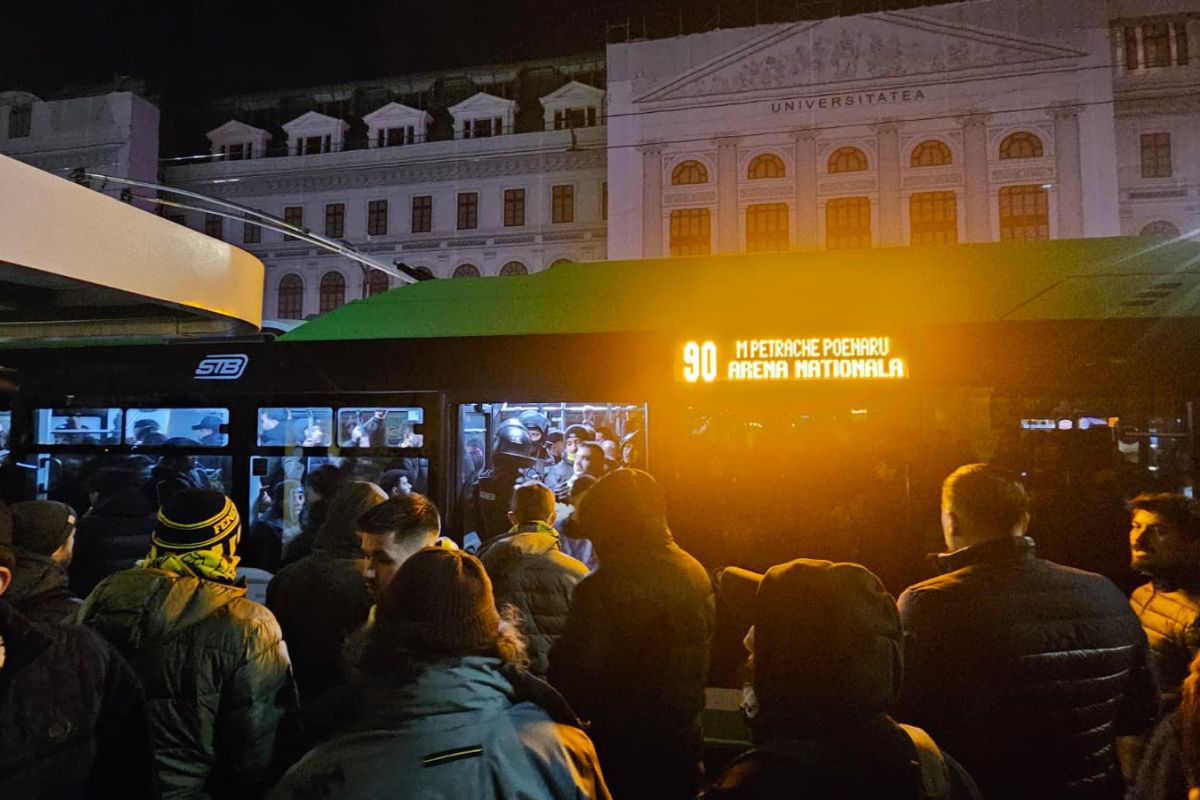 1.000 de suporteri ai lui Fenerbahce au plecat spre Arena Națională cu STB-ul