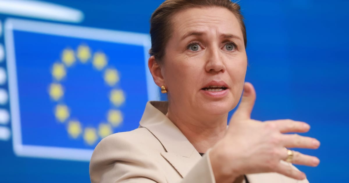 „Premierul danez: NATO va fi afectat dacă Trump invadează Groenlanda”