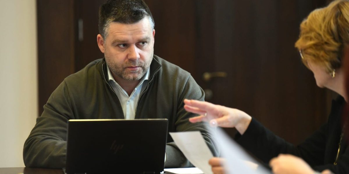 615432005_10164823000064203_2679686062783146819_n-1-e1768828170342.jpg - ReactiveNews