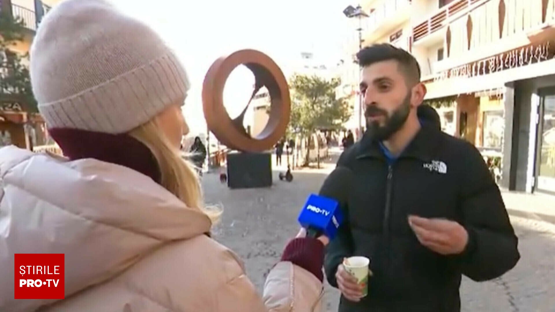 Pompierii avertizează: „Nu riscați viețile în situații extreme!”