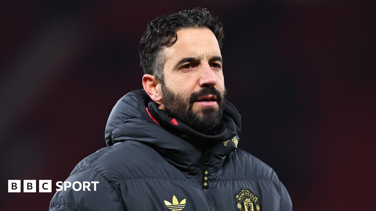 Dilema de la Old Trafford: Amorim, demis după o serie de rezultate dezamăgitoare După o perioadă turbulentă pe banca tehnică a lui Manchester United, antrenorul Rúben Amorim a fost eliberat din funcție