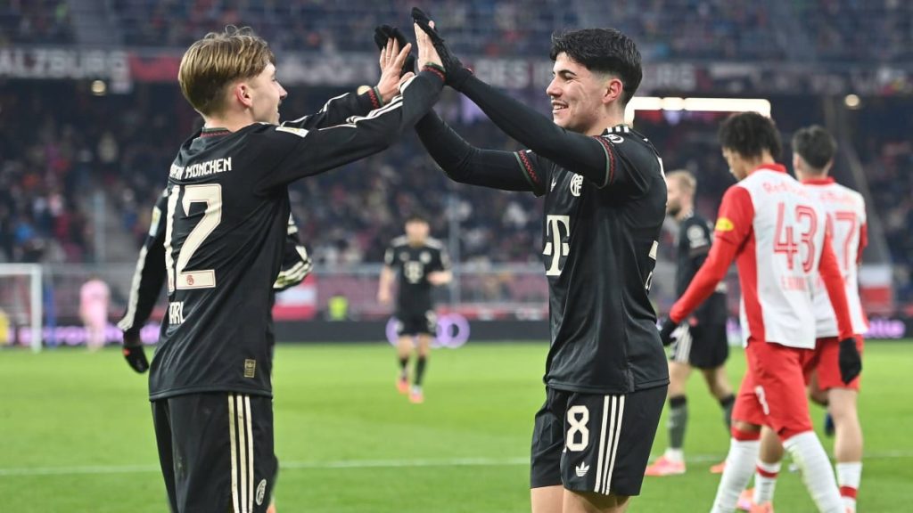 Victorie clară pentru Bayern München în meciul de pregătire împotriva lui RB Salzburg FC Bayern München a obținut o victorie convingătoare în meciul de pregătire cu RB Salzburg, scor 5-0