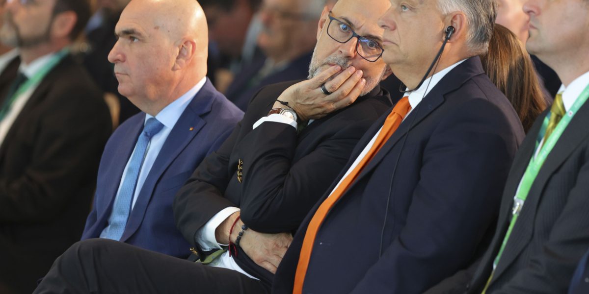 CONGRES_UDMR_009_INQUAM_Photos_Simion_Tataru.jpg - ReactiveNews