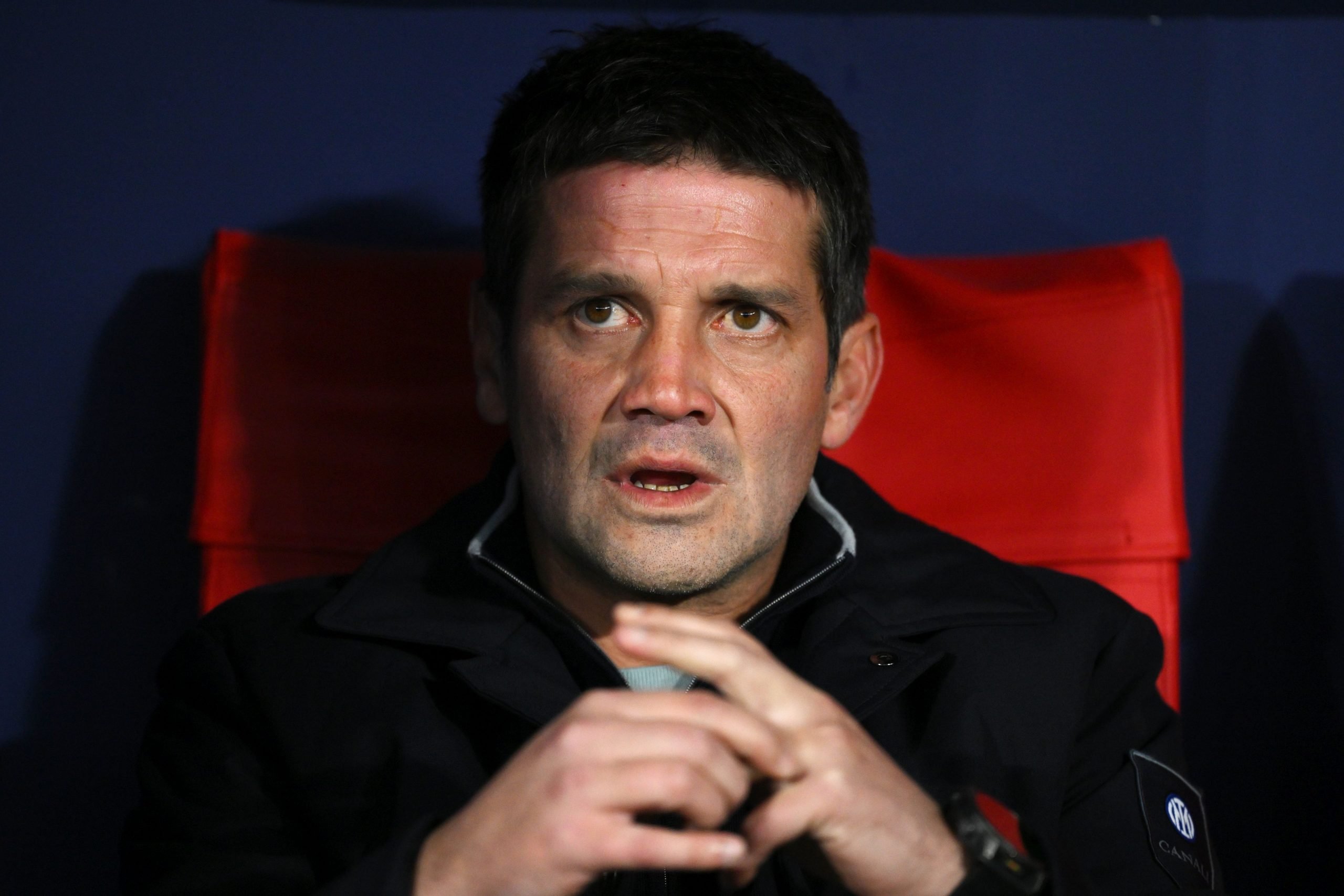 Inter Milano pe cale de a-și defini soarta în Champions League Inter Milano se află într-un moment crucial al sezonului, iar ultima etapă a grupei din UEFA Champions League va putea decide soarta echipei antrenate de Cristian Chivu