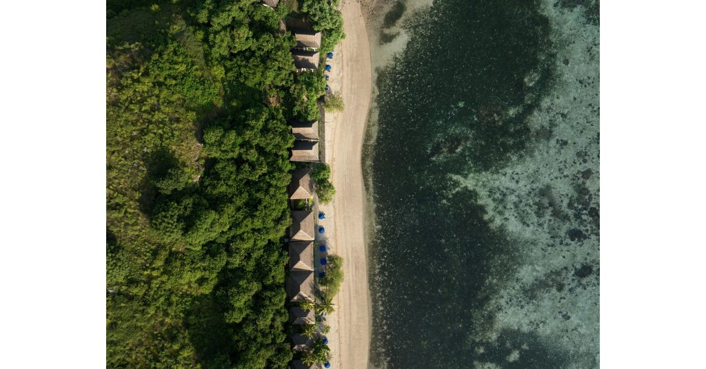 Sudamala Resorts promovează turismul sustenabil în Bali prin energie solară Sudamala Resorts, o rețea de hoteluri boutique din Indonezia, și-a consolidat angajamentul față de turismul durabil prin implementarea unor inițiative ecologice integrate