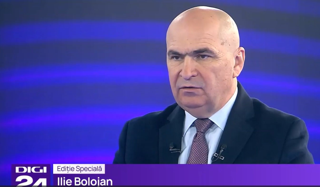 Premierul Ilie Bolojan anunță un interviu în direct la Digi24, în contextul discuțiilor despre Curtea Constituțională Premierul Ilie Bolojan va susține marți seară, de la ora 20:00, o intervenție în cadrul emisiunii „Ediție specială” de la Digi24, în cadrul căreia va fi prezentată o viziune clară asupra celor mai recente evoluții din scena politică și juridică a țării
