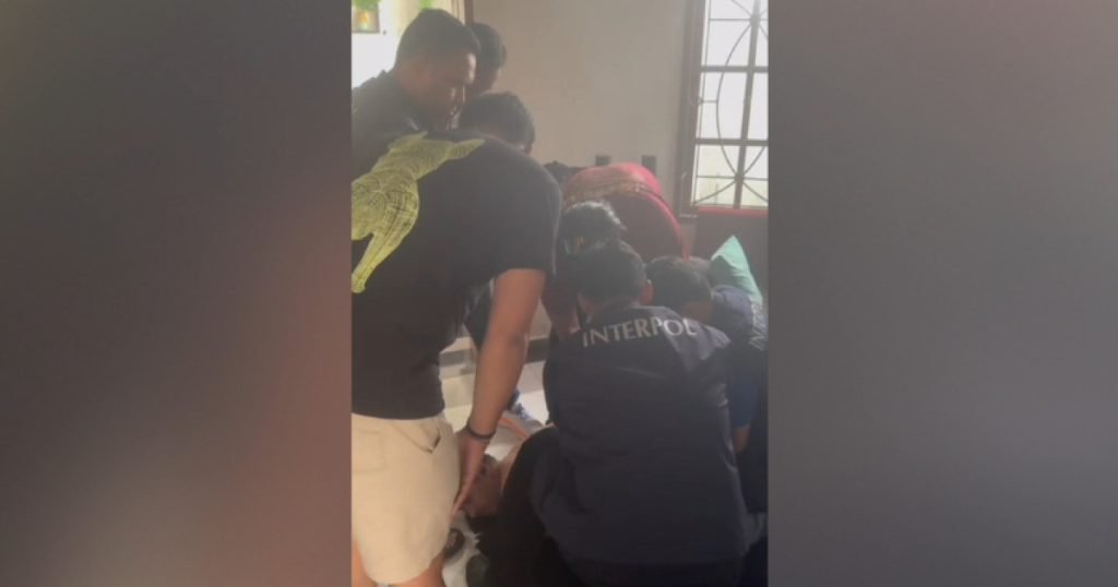 Capturarea asasinului lui Adrian Kreiner în Indonezia: O anchetă complicată și un salt în justiție Au apărut imagini cu momentul capturării unuia dintre cei mai căutați criminali din România, Costinel Cosmin Zuleam
