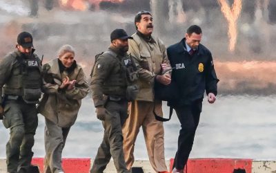 Nicolas-Maduro-si-sotia-sa-dusi-la-tribunal-manhattan-e1767618833997.jpg - ReactiveNews