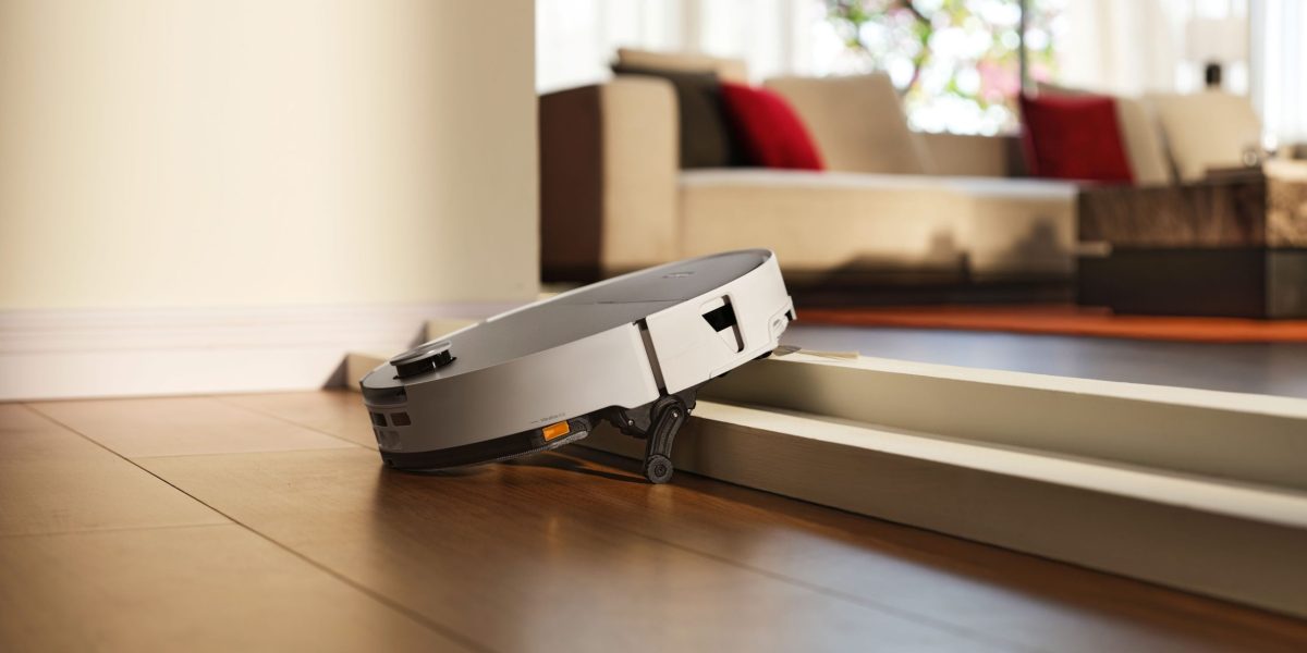 Roborock-Saros-20-Sonic-scaled.jpg - ReactiveNews