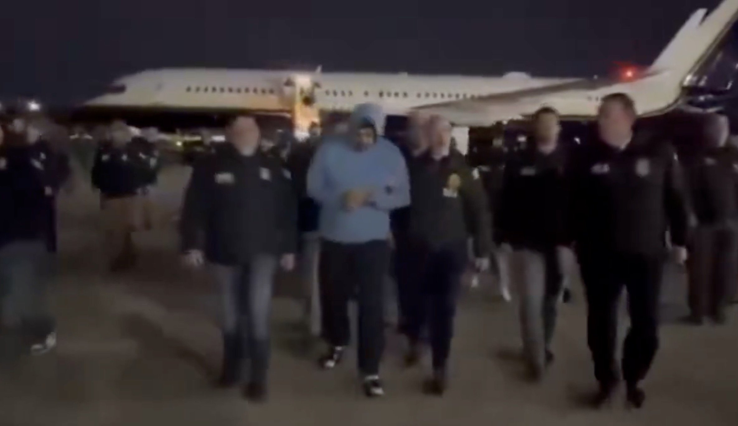 Avionul cu Nicolas Maduro a aterizat la New York