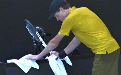 Jannik Sinner a vomitat în prosop în turul 3 la Australian Open, a vrut să abandoneze și decizia organizatorilor a schimbat complet situația » Ce a urmat