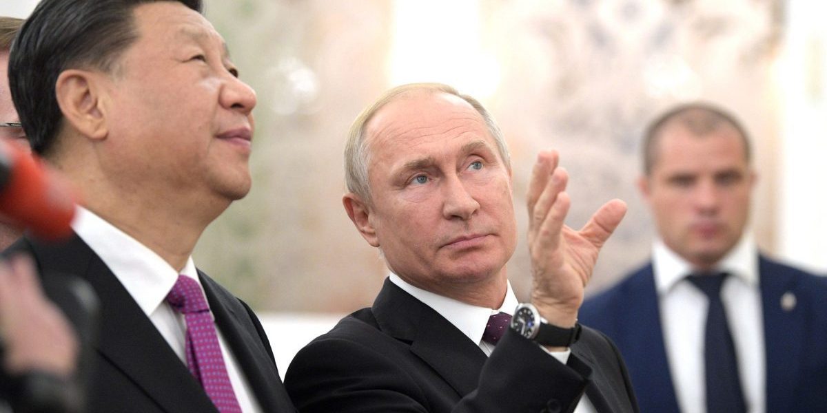 Vladimir_Putin_and_Xi_Jinping_2019-06-05_31-e1642503550894.jpg - ReactiveNews