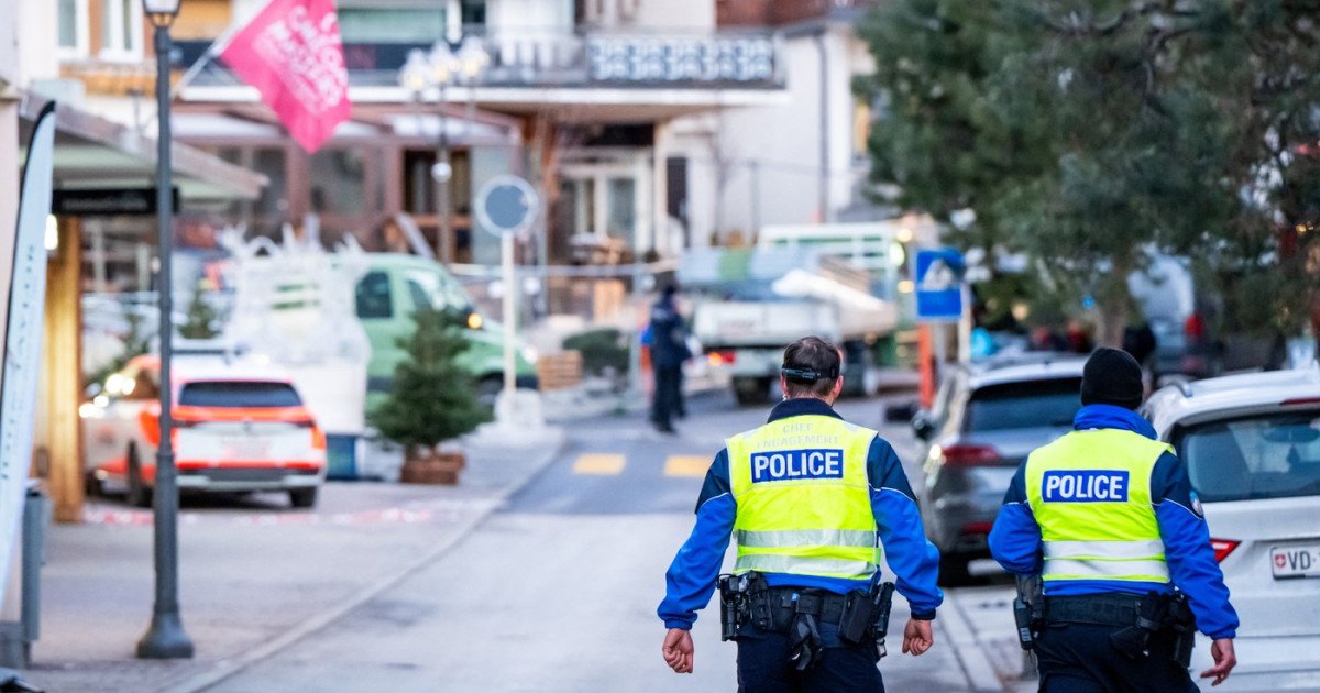 Explozii devastatoare în Crans-Montana: cel puțin 40 de morți și peste 100 de răniți Elveția este în doliu, iar Crans-Montana, o celebră stațiune de schi, a fost martora unui incident tragic care a zguduit națiunea în primele ore ale anului 2026