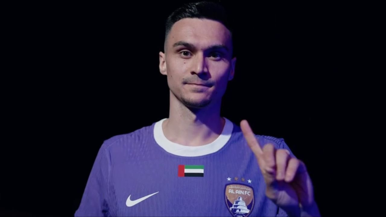 Transfer surpriză: Adrian Șut se alătură echipei Al-Ain Mijlocașul în vârstă de 26 de ani, Adrian Șut, a decis să își continue cariera în Emiratele Arabe Unite, semnând un contract cu clubul Al-Ain după o experiență îndelungată la FCSB