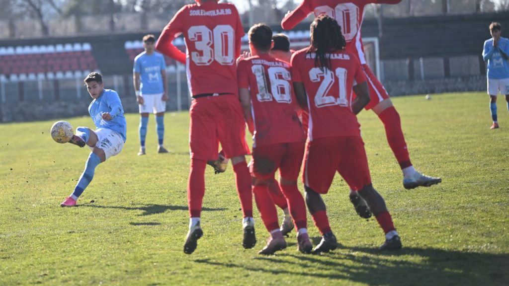 Liga 2: Clubul se află în pericol de faliment și solicită ajutor.