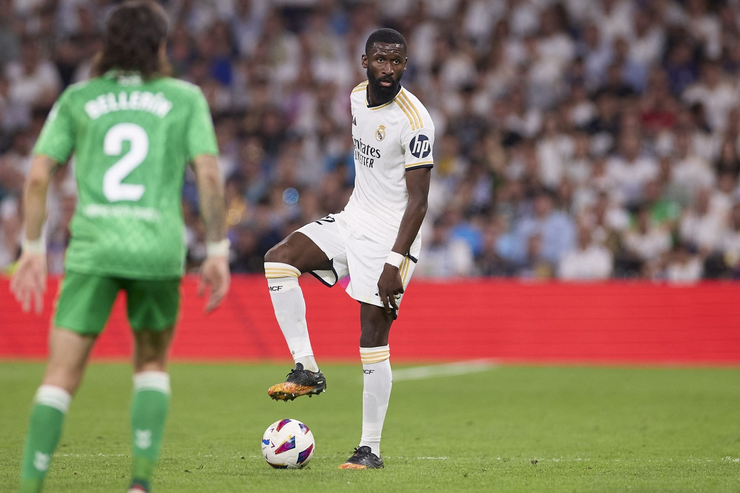 Cotele din fotbal aduc un câștig de 904 lei pe biletul zilei!