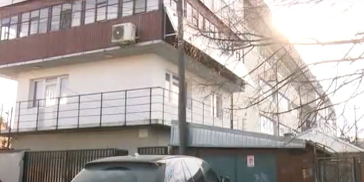 bloc-fara-curent-sector-5.jpg - ReactiveNews