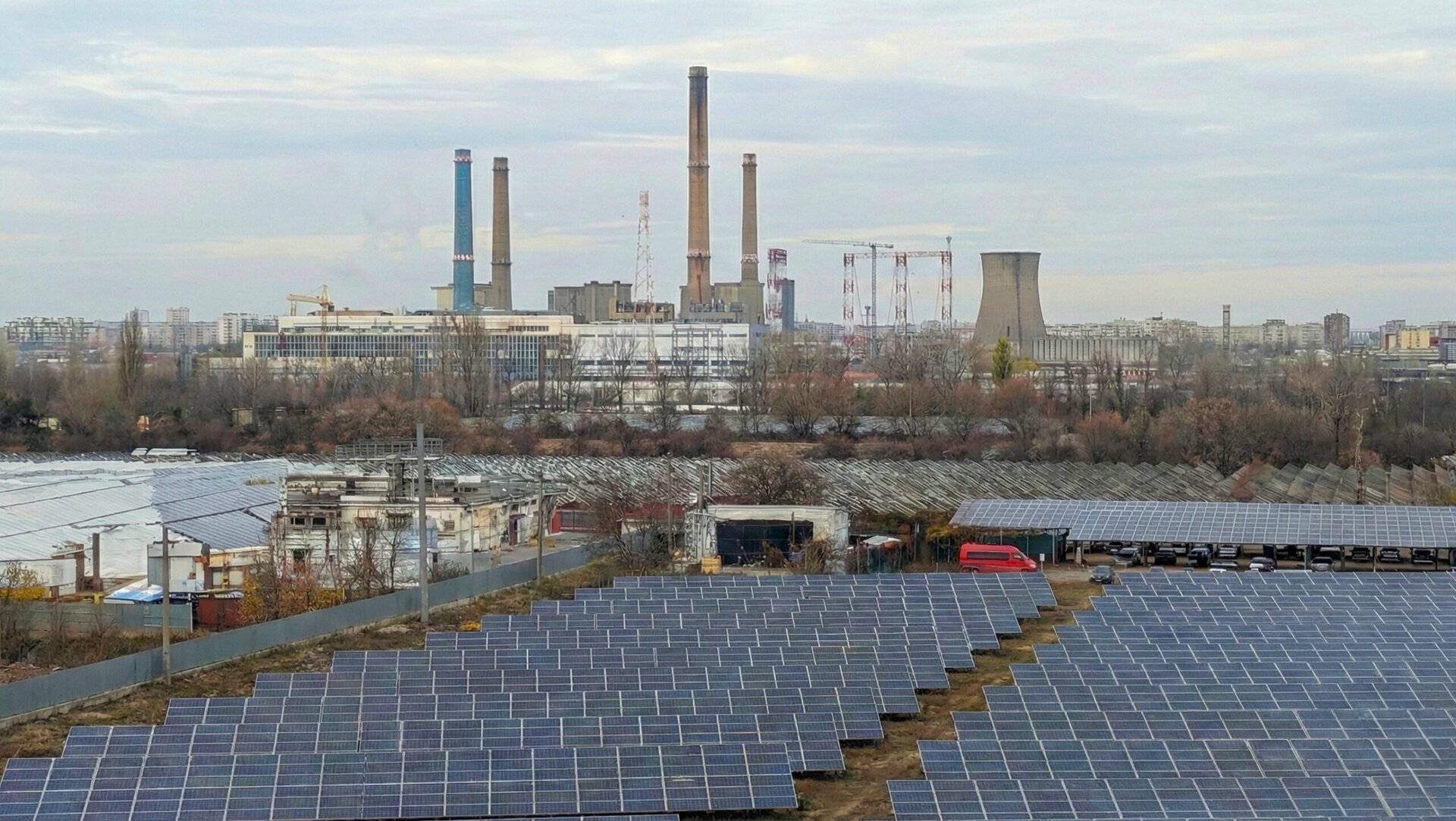 Criza sistemului de termoficare din București se adâncește pe zi ce trece, confruntându-se cu o situație aproape de colaps