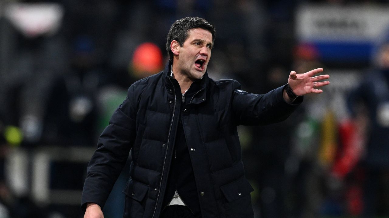 Cristian Chivu conduce Inter Milano spre succes în Serie A Inter Milano a încheiat anul 2025 într-o manieră strălucitoare, ocupând fotoliul de lider al Serie A sub conducerea antrenorului român Cristian Chivu