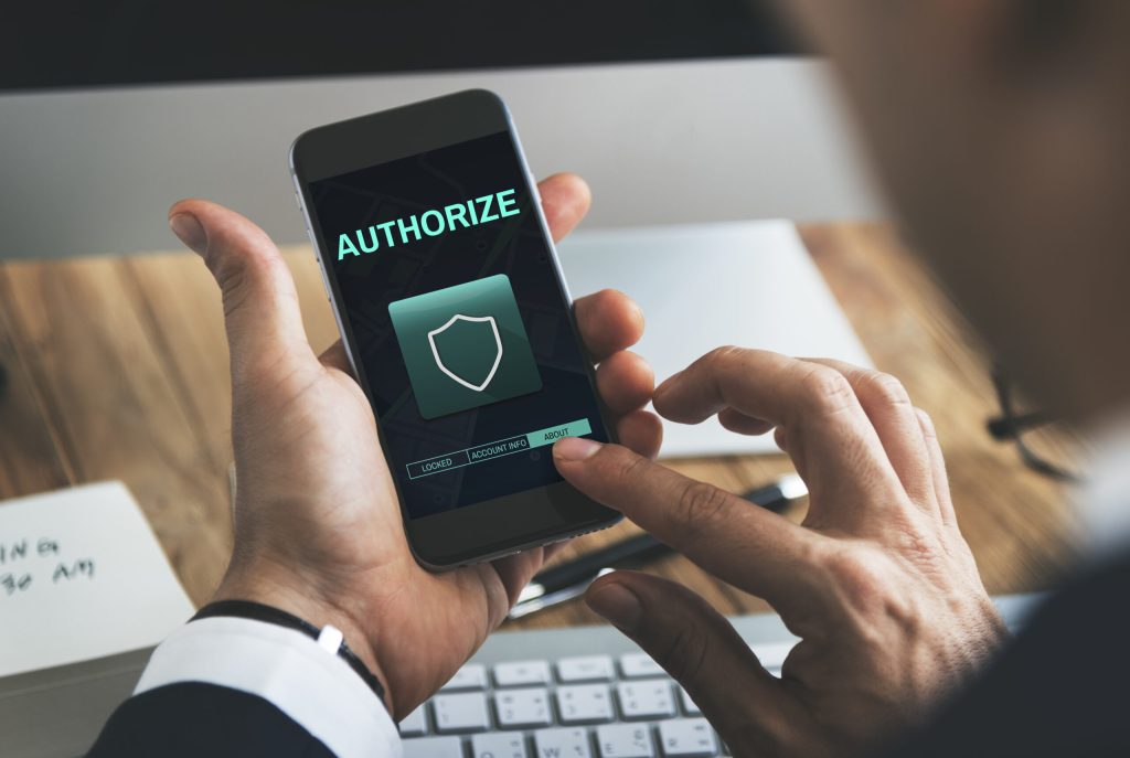 WhatsApp lansează discreționuat noul mod „lockdown”