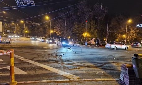 fire-targu-jiu.jpg - ReactiveNews