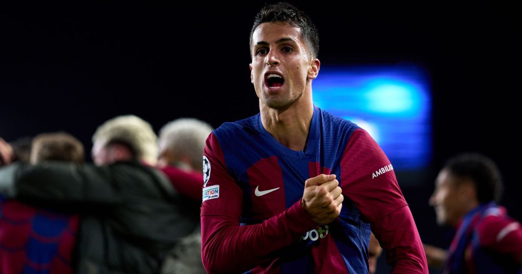 Barcelona își intensifică eforturile pentru a-l transfera pe Cancelo!