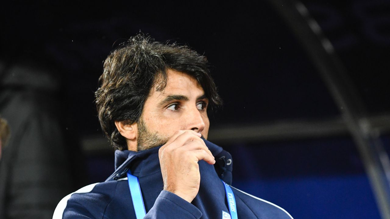 Oltenii, lideri la începutul lui 2026 Într-un sezon de excepție, echipa de fotbal din Craiova a început anul 2026 pe prima poziție în clasamentul ligii întâi