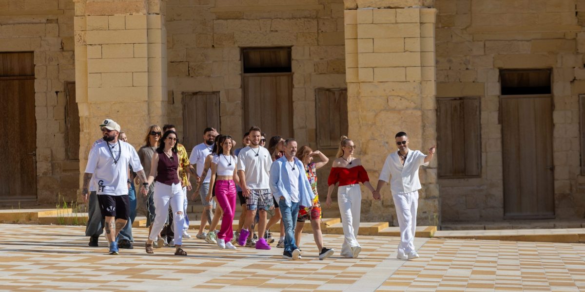 intrarea-concurentilor-fort-manuel-1-1-scaled.jpg - ReactiveNews