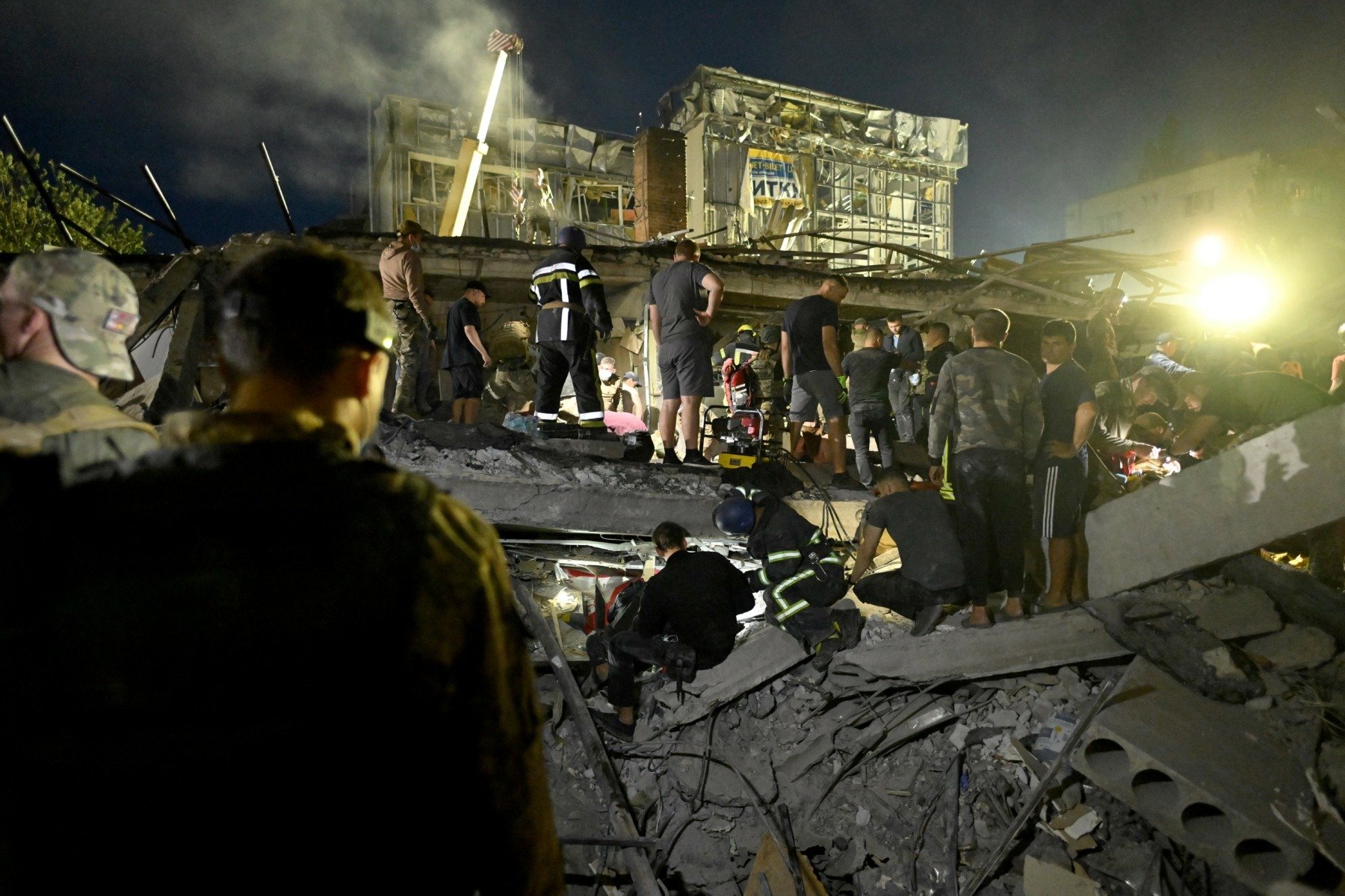 Poliția ucraineană a primit peste 2.000 de alerte cu bombă vineri, 30% false după verificări
