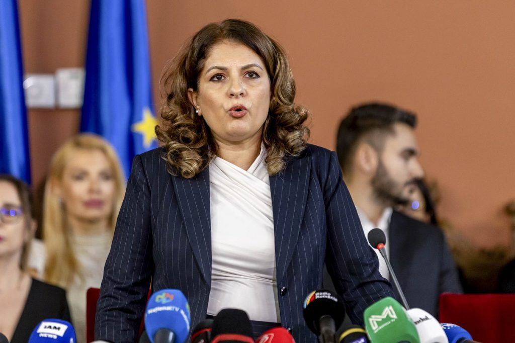 O zi de final de an marcată de acțiuni judiciare fără precedent în spațiul public românesc În ultima zi a anului 2025, la Curtea de Apel București s-au desfășurat evenimente fără precedent în peisajul juridic românesc