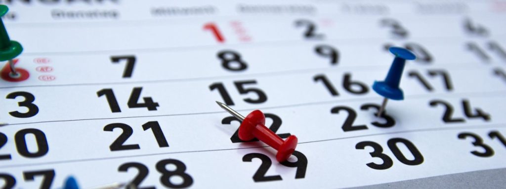 Anul 2026 aduce mai puține zile libere în România În 2026, românii se vor confrunta cu o realitate mai puțin favorabilă pe piața zilelor libere legale