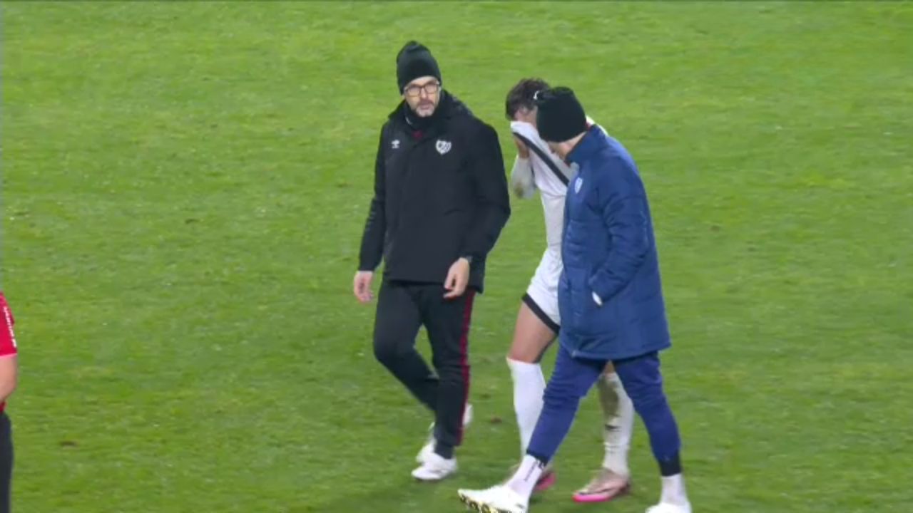 Andrei Rațiu, accidentare gravă în meciul cu Getafe. Emoții pentru el!
