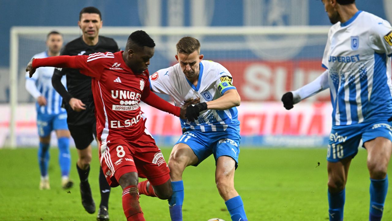 Control al Agenției Naționale Anti-Doping după victoria Universității Craiova Universitatea Craiova a obținut o victorie clară în fața celor de la FC Botoșani, scor 2-0, într-un meci disputat sâmbătă seară, în cadrul Superligii