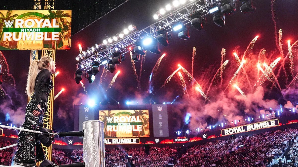 Roman Reigns și Liv Morgan, marii câștigători ai Royal Rumble 2026 Într-un spectacol de neuitat desfășurat la Royal Rumble 2026 în Arabia Saudită, Roman Reigns și Liv Morgan au triumfat în competițiile care au decis viitorul lor în WWE, obținând astfel șansa de a lupta pentru titlurile de campioni la WrestleMania