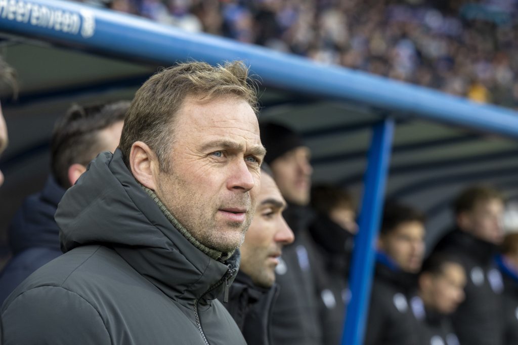 Robin Veldman, pregătit pentru duelul tensionat cu PSV: „Bucuria cupei e reală”
