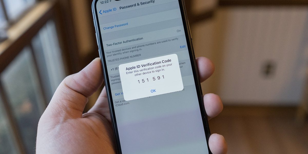 2-FA-iphone.jpg - ReactiveNews